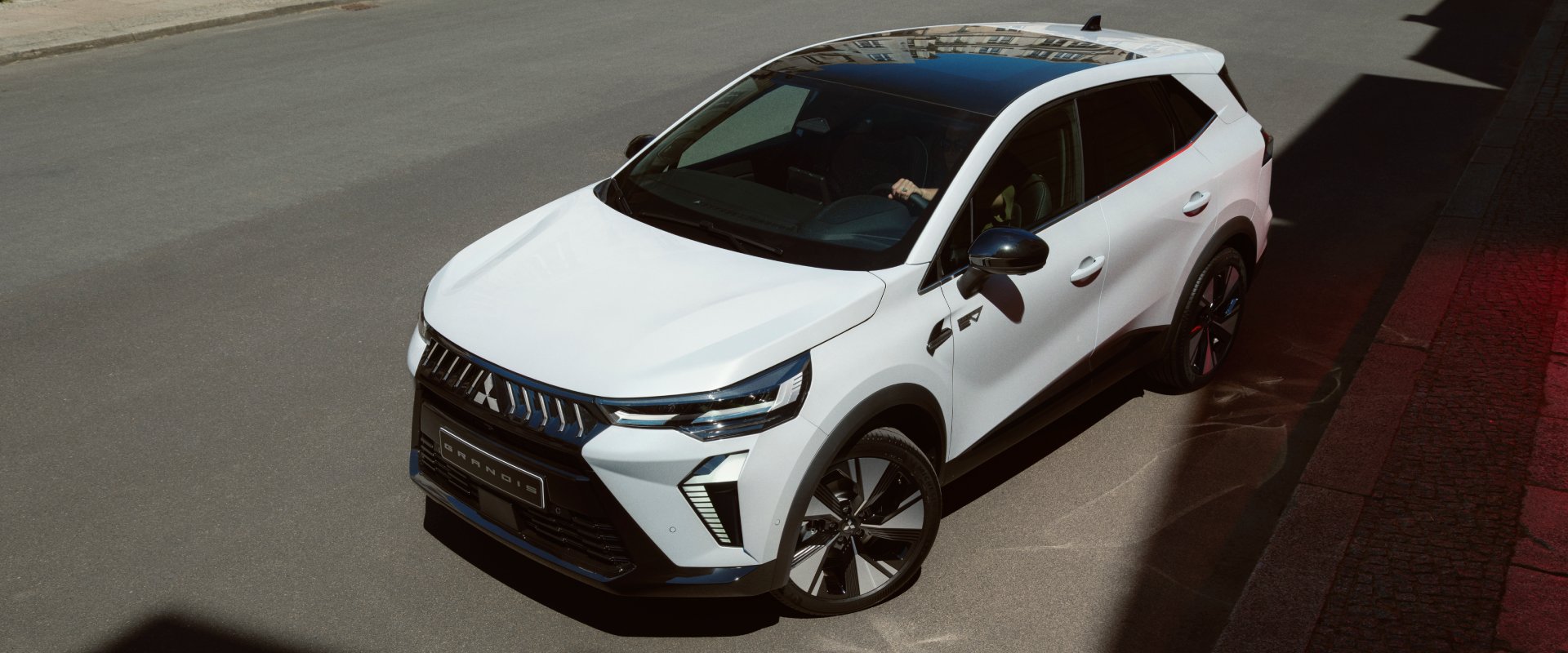 Nové Mitsubishi Grandis - pokračování na bezpečnost